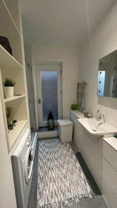 The Flat With The Heart Apartment London Bagian luar foto